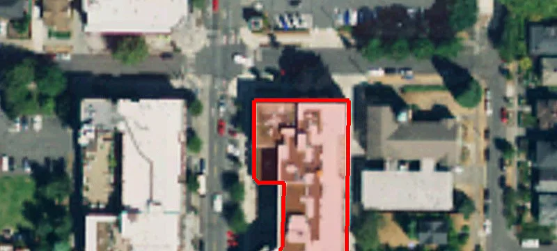 1932 Queen Anne N Ave