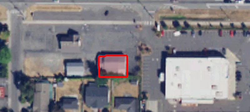 811 Moore St