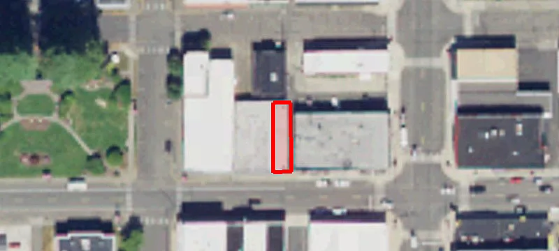 118 Pioneer Ave