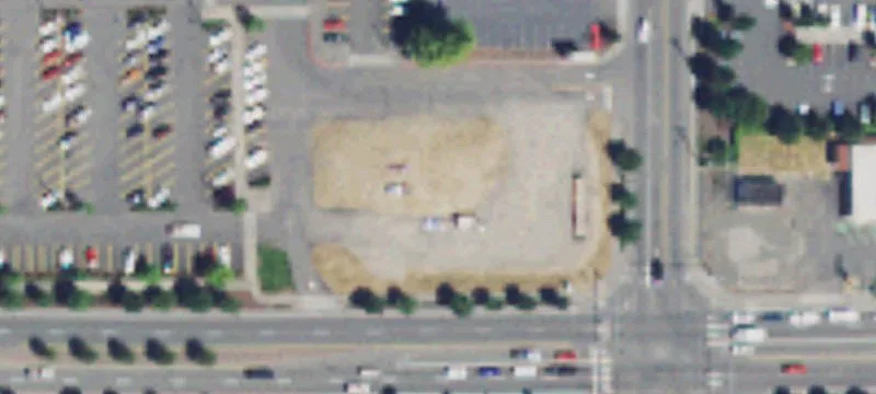 2006 Main St