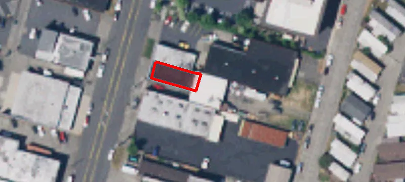 762 Commerce Ave