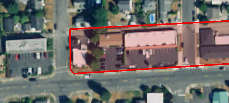 925 Main St
