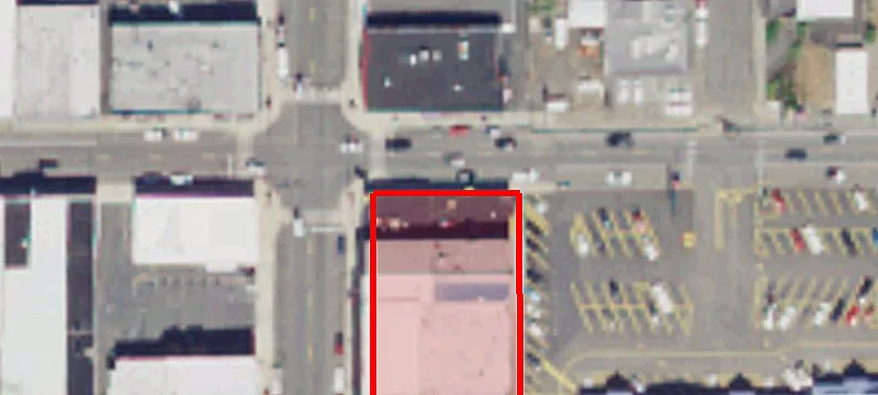 300 Main St