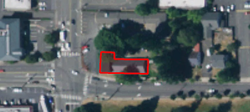 300 Cleveland SE Ave