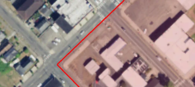 600 Simpson Ave