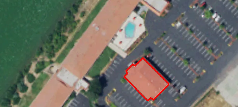 3015 Marina Dr