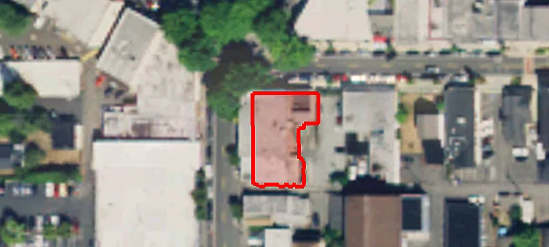 502 Main St