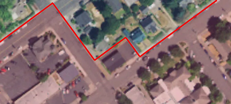 518 Everett St