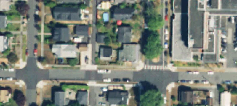 1332 Colby Ave