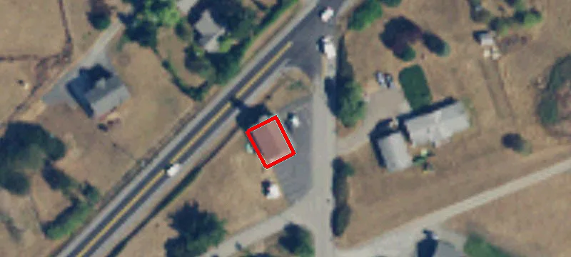 779 Holbrook Rd