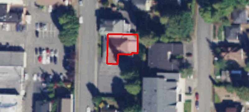 327 Macleod Ave