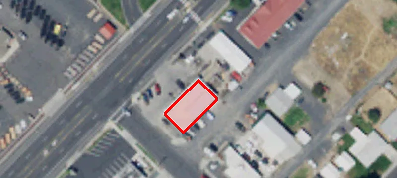 2239 Broadway Ave