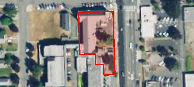3322 Broadway