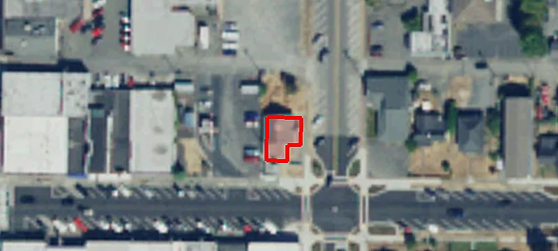 305 Columbia Ave