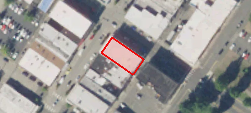 1537 Cole St