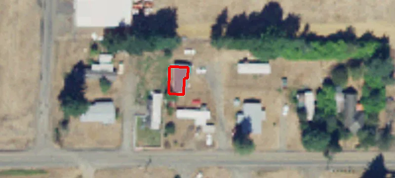 33 Fairgrounds Rd