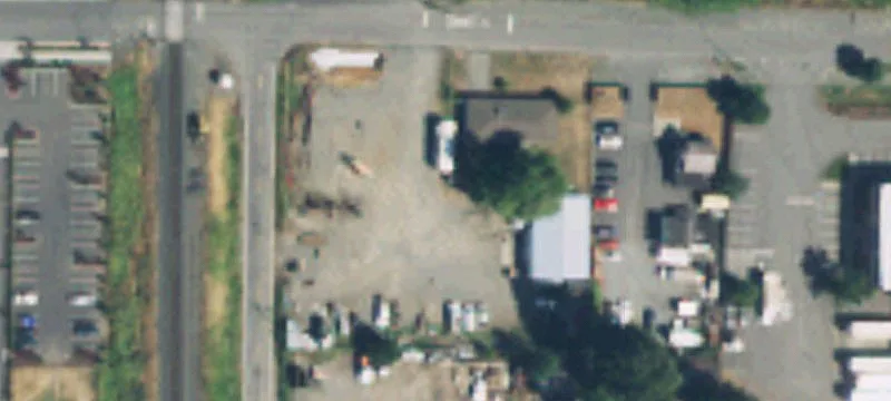 13726 16th E St