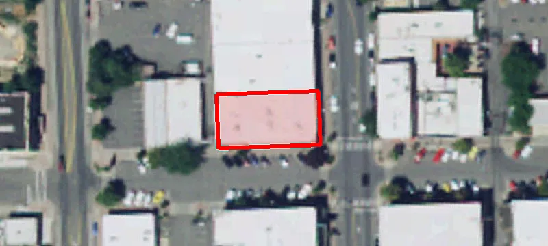401 Main St