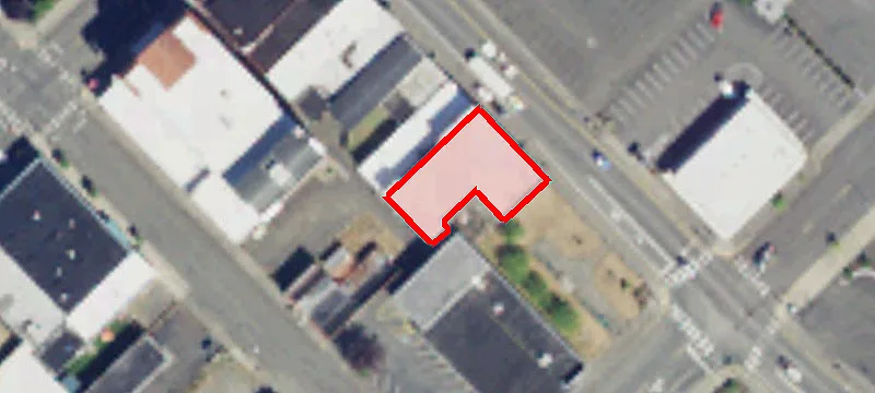 720 Simpson Ave