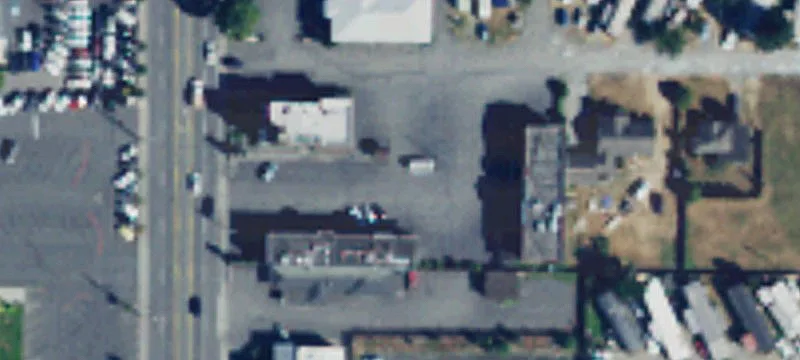 2124 Riverside Dr