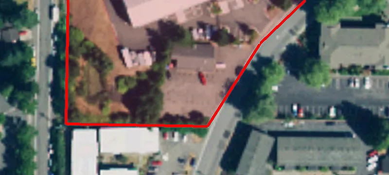 1055 Sunset NE Blvd