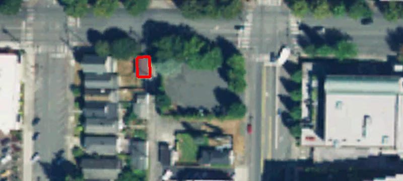 2702 Rucker Ave