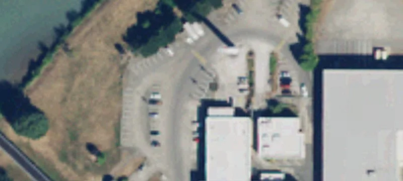 1920 Main St
