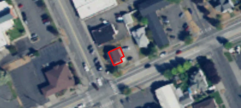 200 3rd St