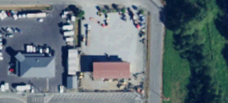 212 County Shop Ln