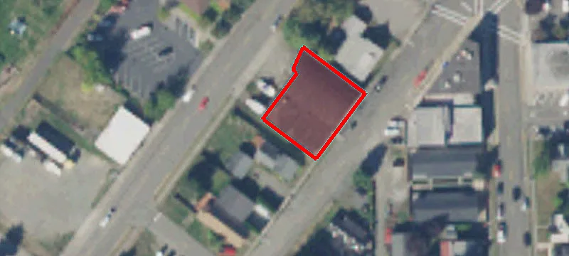 152 Riv Ave