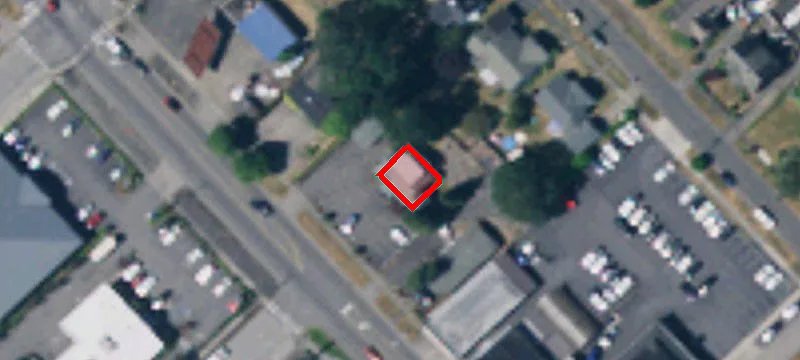 694 Market Blvd
