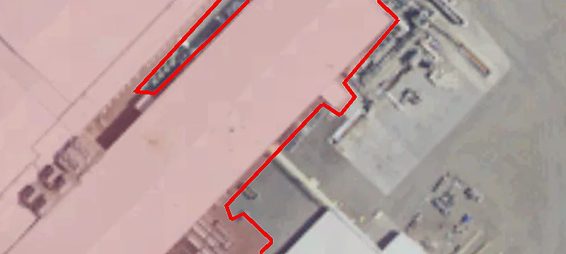 1825 Commercial Ave