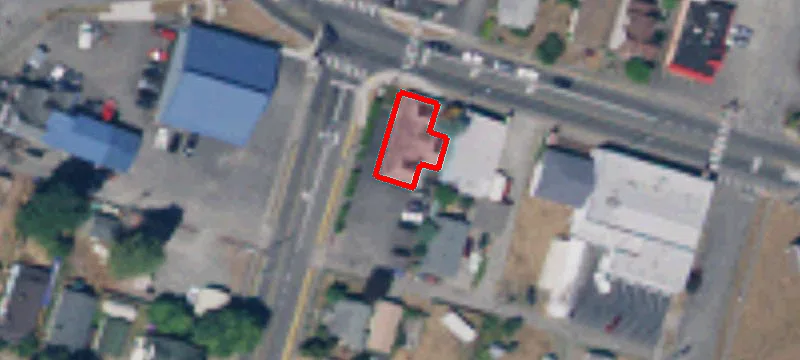 1020 Main St