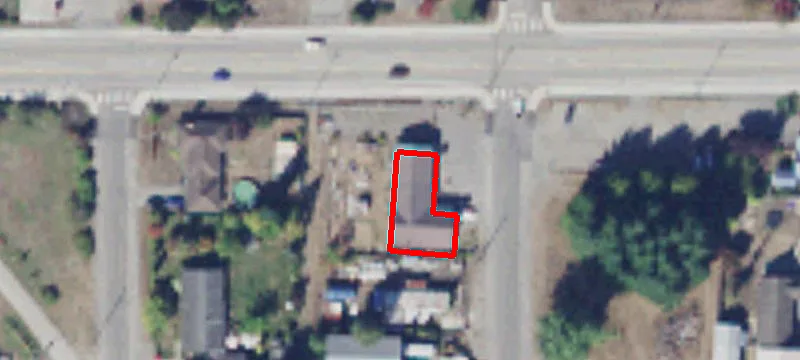 1035 Commercial Ave
