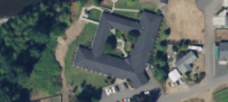 860 Main Ave