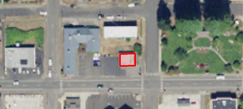 304 Pioneer Ave