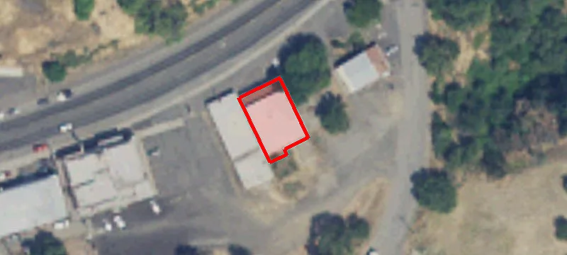 17 Midway Ave