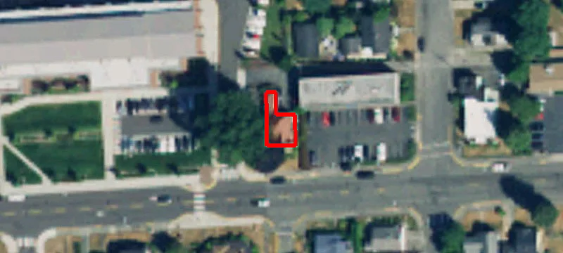 901 Main St