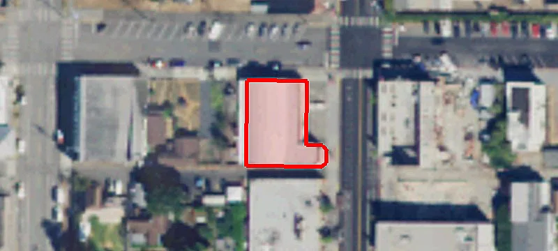 310 Commercial Ave