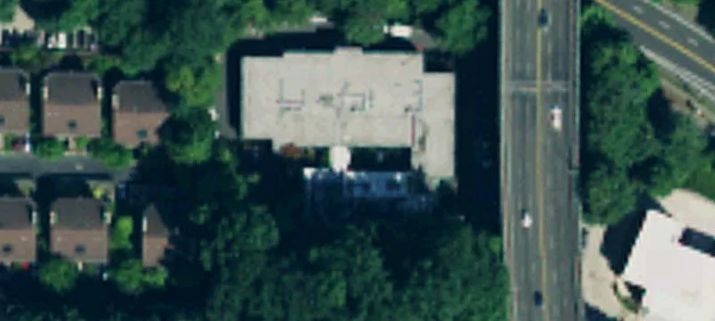 2717 Dexter N Ave
