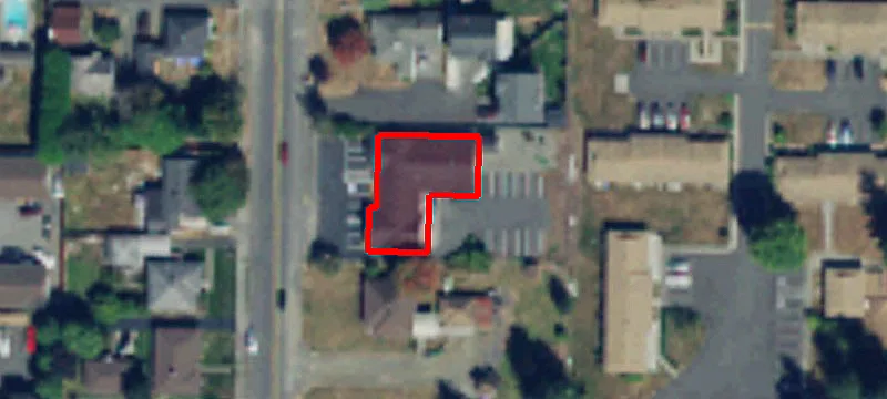 1098 Alder Ave