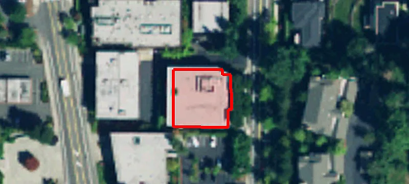 5555 Lakeview Dr