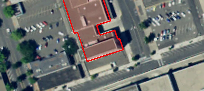 114 4th St