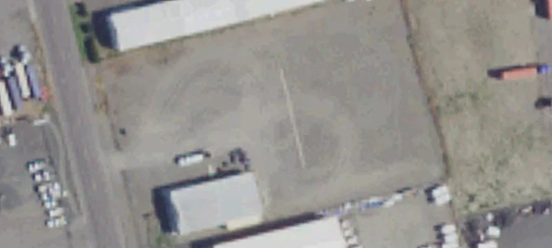 3305 Commercial Ave