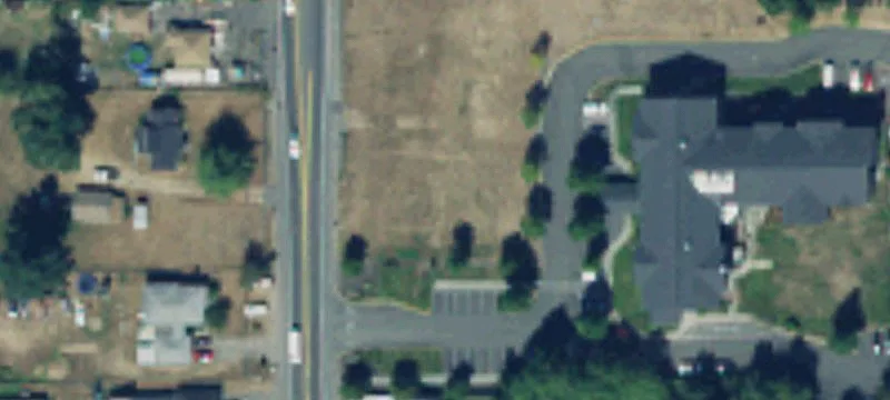 8603 Portland E Ave