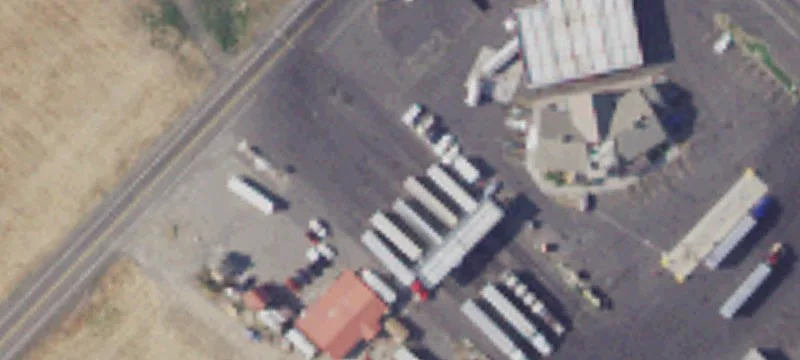 404 Frontage Rd