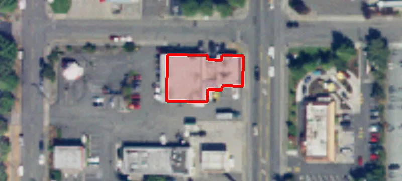 1302 Commercial Ave
