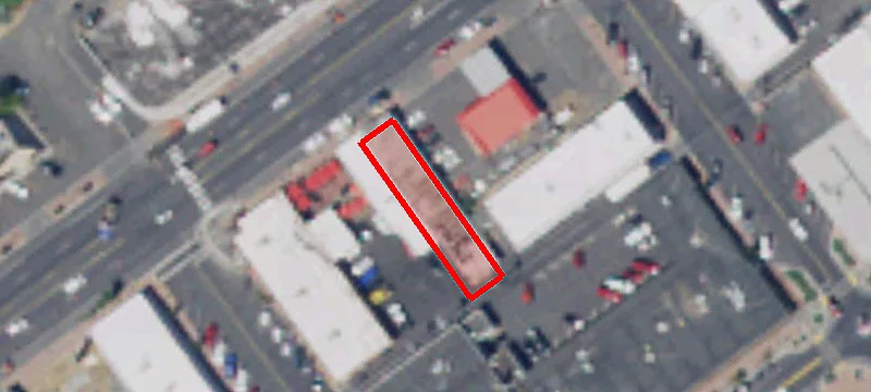 213 Broadway Ave