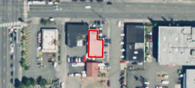 2118 Everett Ave