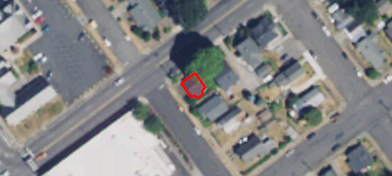 906 3rd Ave